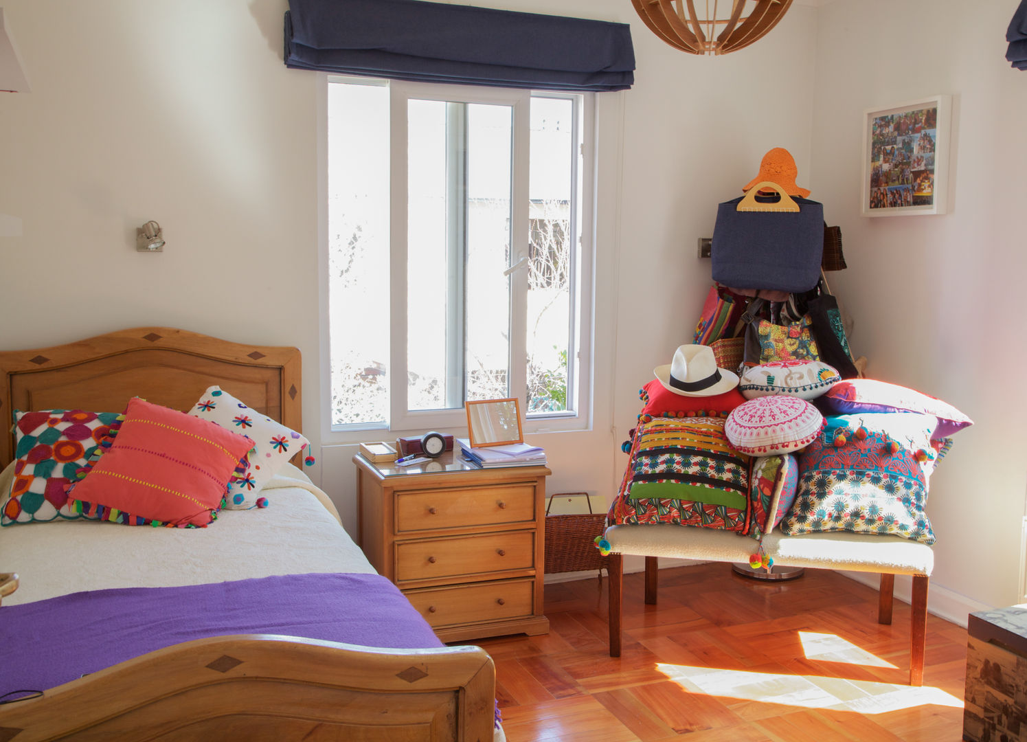 Remodelación de Casa Del Inca por RENOarq, RENOarq RENOarq モダンスタイルの寝室