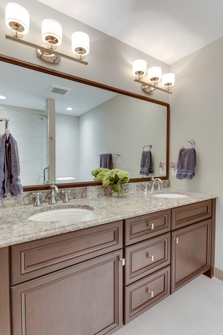 Universal Design Master Suite Renovation in McLean, VA BOWA - Design Build Experts Minimal style Bathroom