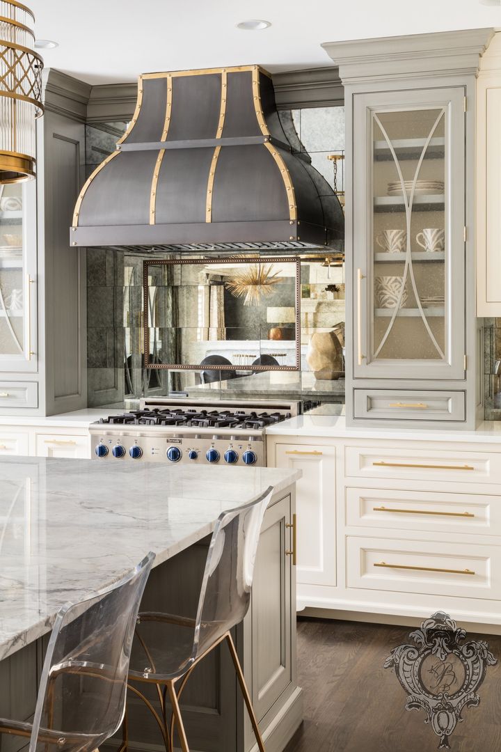 Dash of Gold, Kellie Burke Interiors Kellie Burke Interiors Cocinas modernas