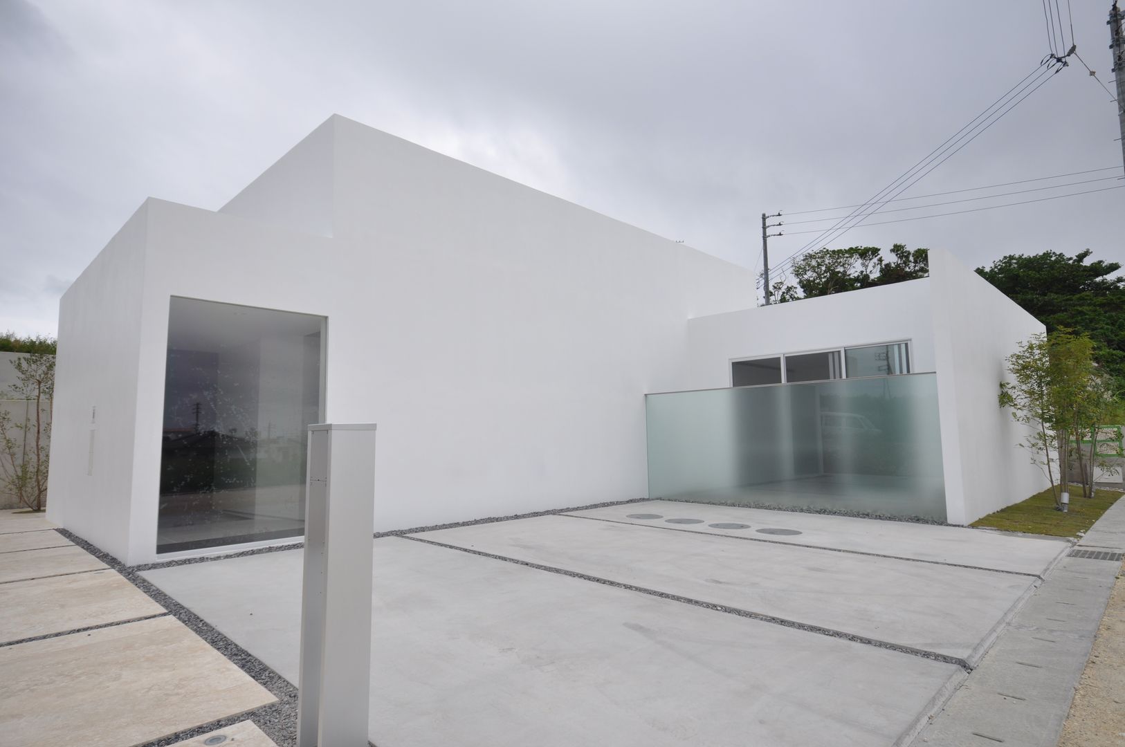 FNKS-HOUSE, 門一級建築士事務所 門一級建築士事務所 Casas modernas: Ideas, imágenes y decoración