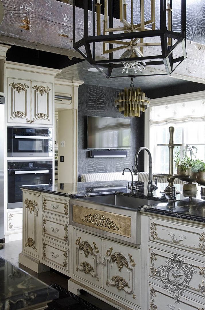 Designer's Touch, Kellie Burke Interiors Kellie Burke Interiors مطبخ