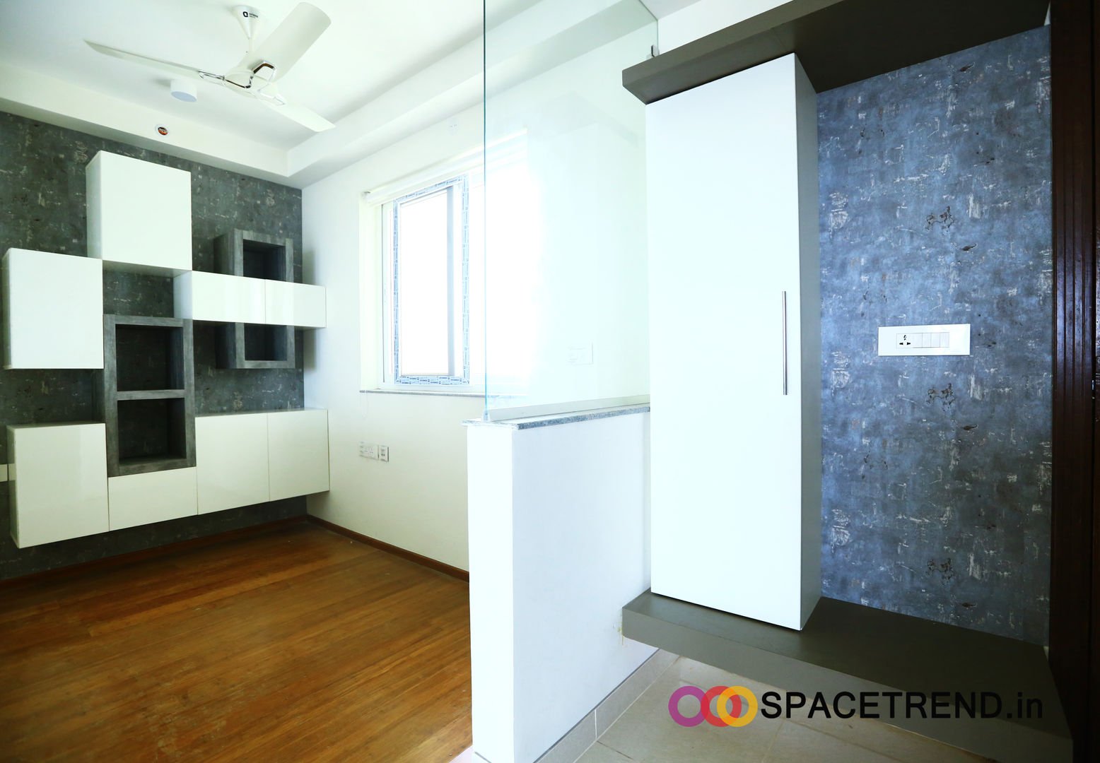 Flat at Horamavu Main Road, Space Trend Space Trend ห้องทำงาน/อ่านหนังสือ