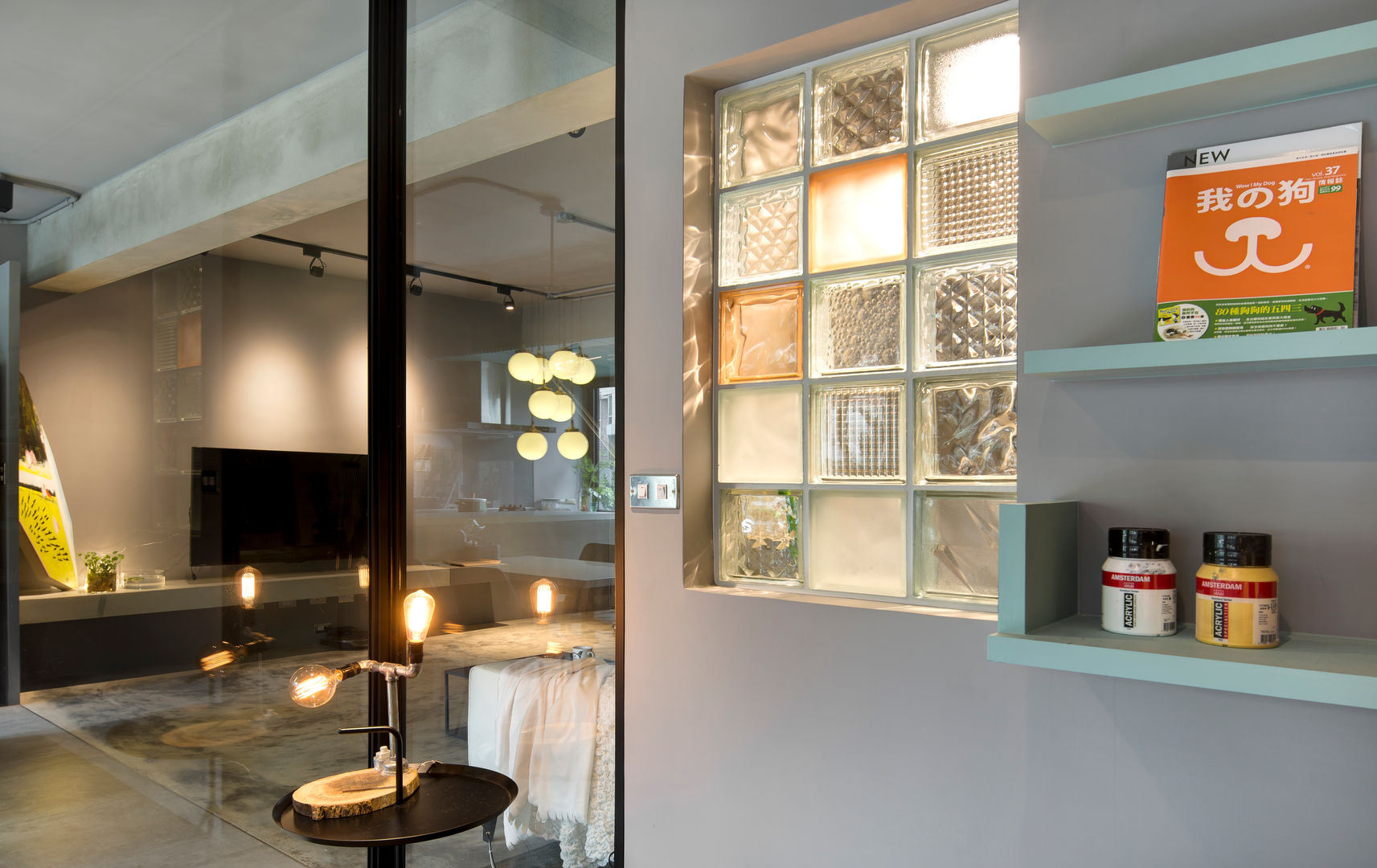 玻璃磚運用混搭 磨設計 Minimalist study/office