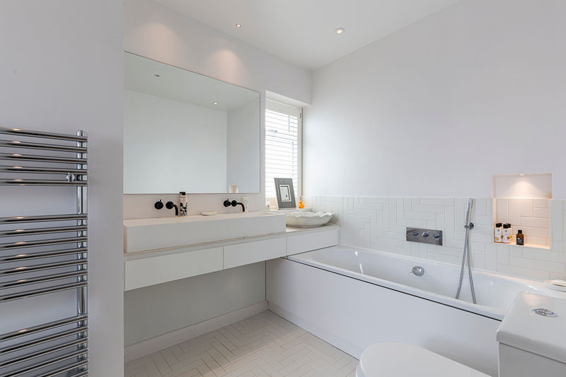 Parke Rd Barnes, VCDesign Architectural Services VCDesign Architectural Services Modern bathroom
