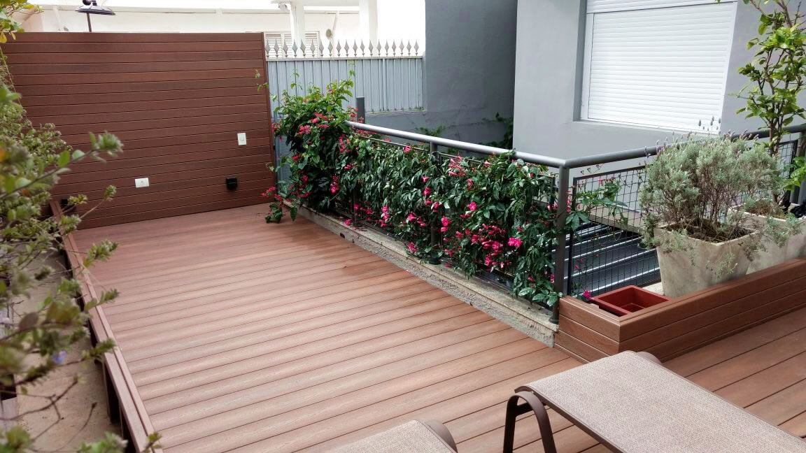 Deck e Painel em Madeira Plástica, Ecopex Ecopex Jardines japoneses Compuestos de madera y plástico