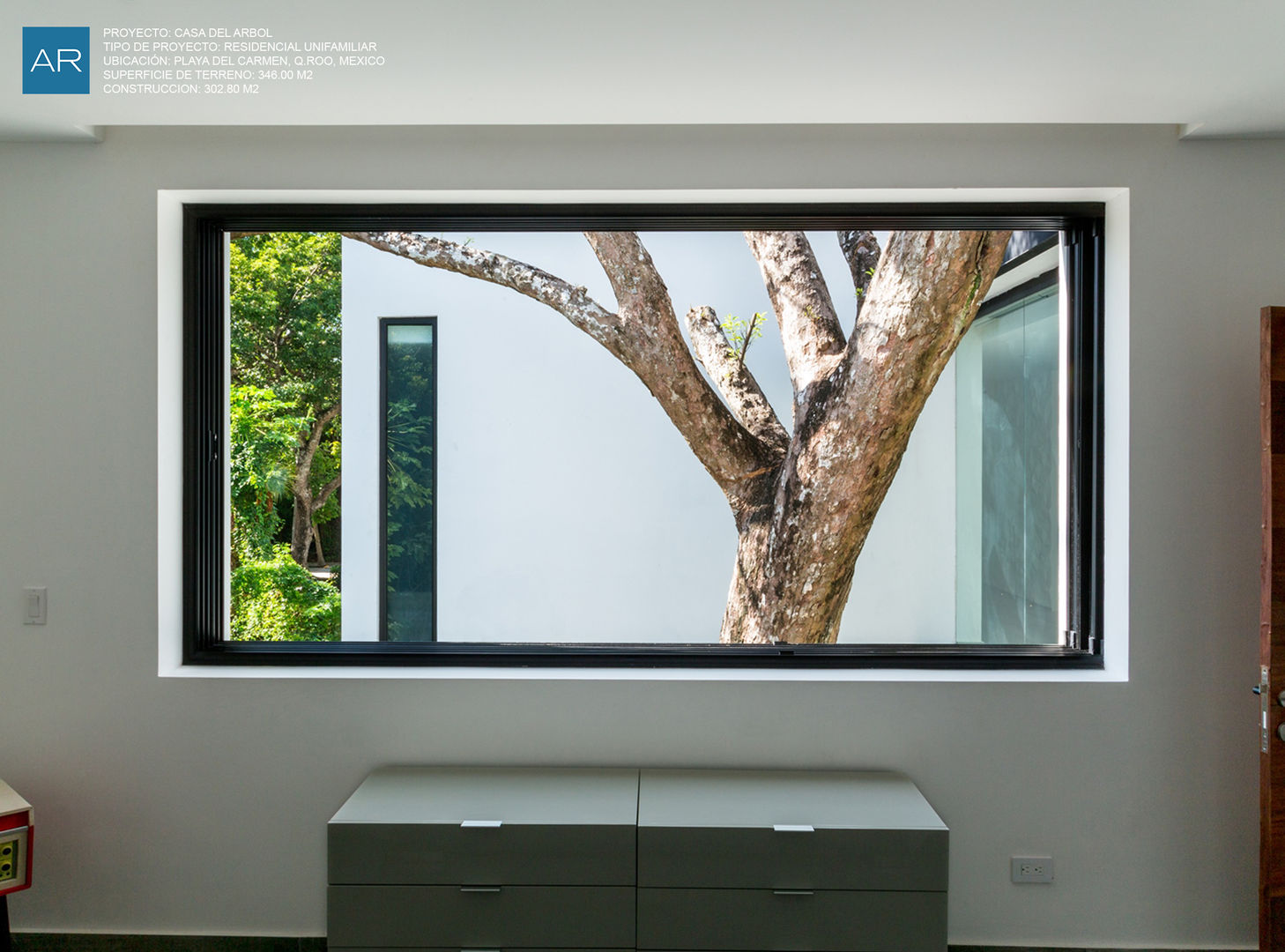 La Casa del Arbol / Playa del Carmen, Quintana Roo, México AREA (Laboratorio Espacial) Ventanas de PVC