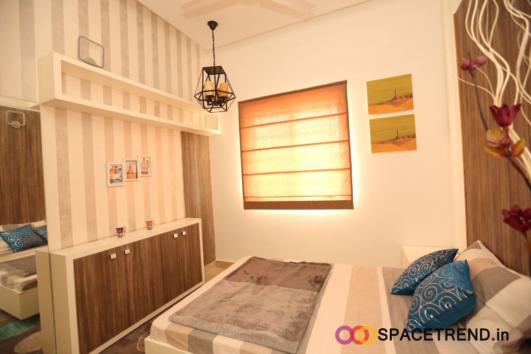 2BHK Flat , Space Trend Space Trend Eclectic style bedroom