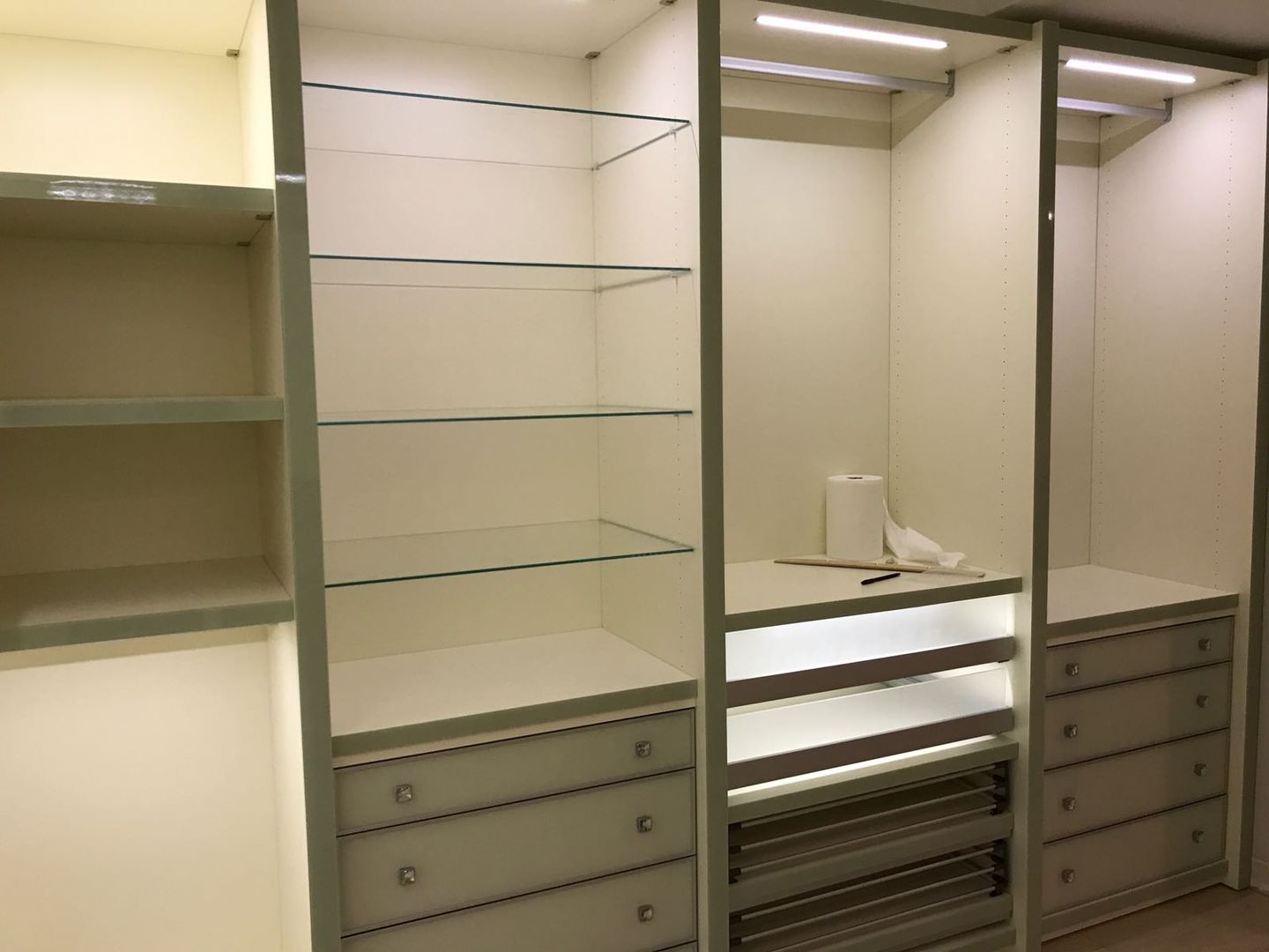 Cabinet dolap sistemleri proje çalışması, CABINET CABINET Classic style dressing room