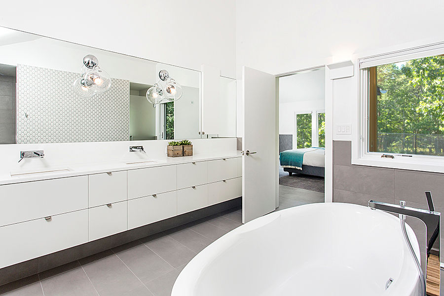 Quogue Weekend House, Quogue, NY, BILLINKOFF ARCHITECTURE PLLC BILLINKOFF ARCHITECTURE PLLC Modern bathroom