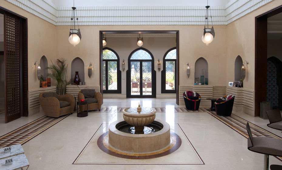 House atrium with fountain Design Zone Śródziemnomorski korytarz, przedpokój i schody Marmur fountain,marble,oriental