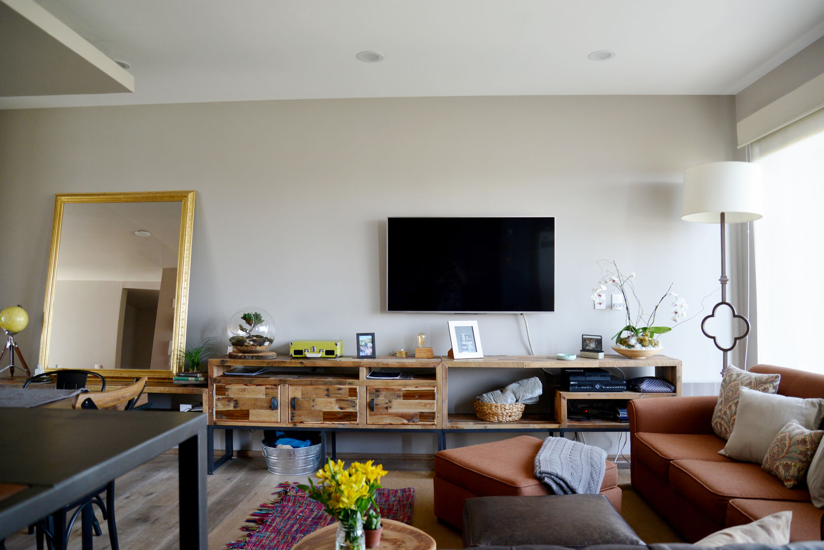 Juchitan Decor, Erika Winters Design Erika Winters Design Modern living room