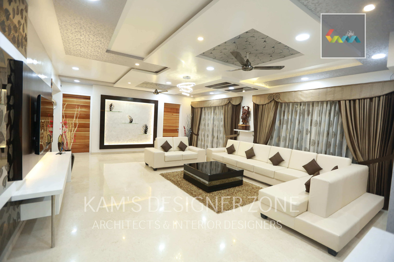 Home interior design for Satish Tayal, KAMS DESIGNER ZONE KAMS DESIGNER ZONE Гостиная в колониальном стиле
