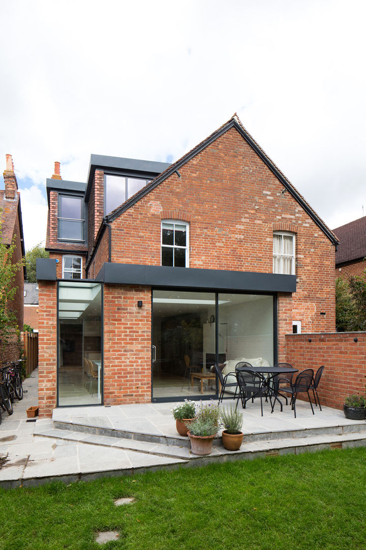 Rear and Loft Extension, Oxford Town Centre homify Moderne huizen