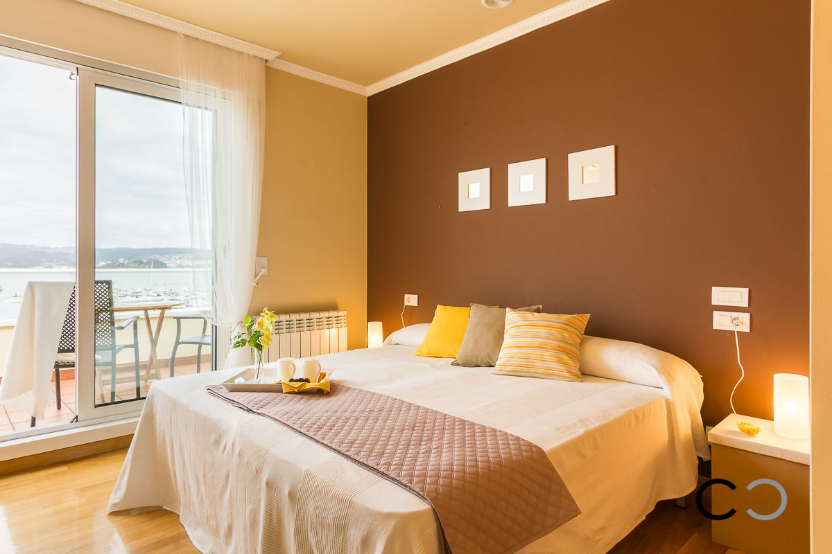 Home Staging Vendido en 4 días en Sada, Galicia, CCVO Design and Staging CCVO Design and Staging Modern Yatak Odası