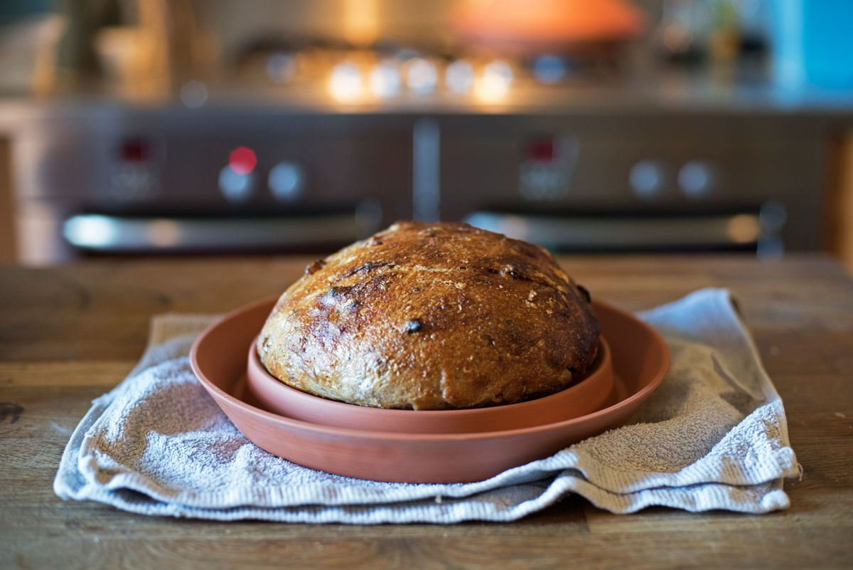 Baking bread in The Spring Oven The Spring Oven مطبخ Baking,Bread,Sourdough,Recipe,Artisan,Homeware,Kitchen,Cookware,Terracotta,Oven,Dough,Cooking,Cutlery, crockery & glassware