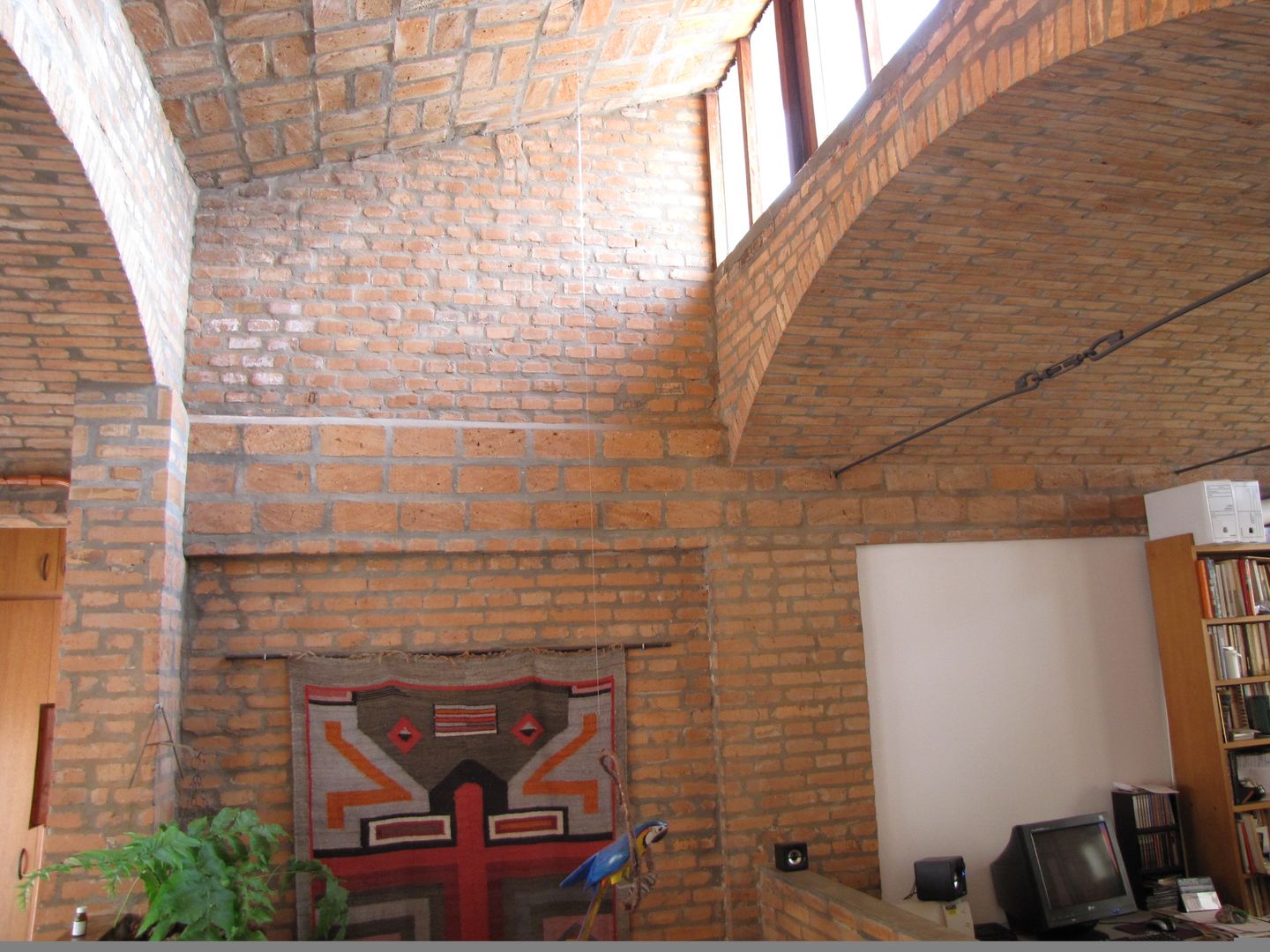Residência em São Carlos, JMN arquitetura JMN arquitetura Living room Bricks