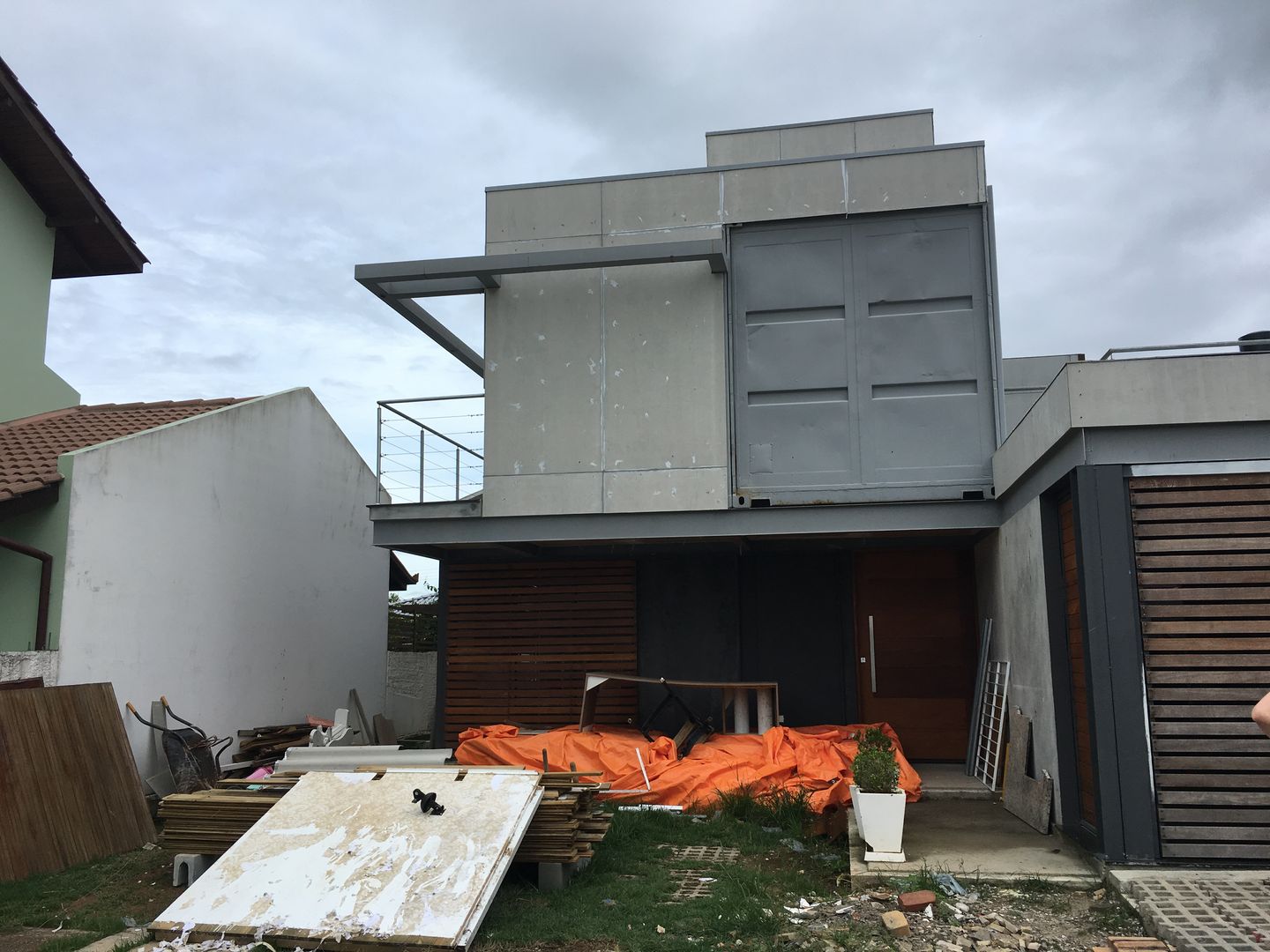 Casa J+I | Carianos, Florianópolis (SC) - Brasil, GhiorziTavares Arquitetura GhiorziTavares Arquitetura Casas ecológicas