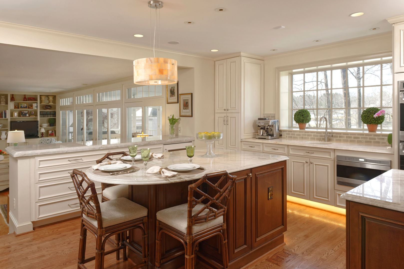 “Cook’s Kitchen” Renovation in Potomac, Maryland BOWA - Design Build Experts Classic style kitchen