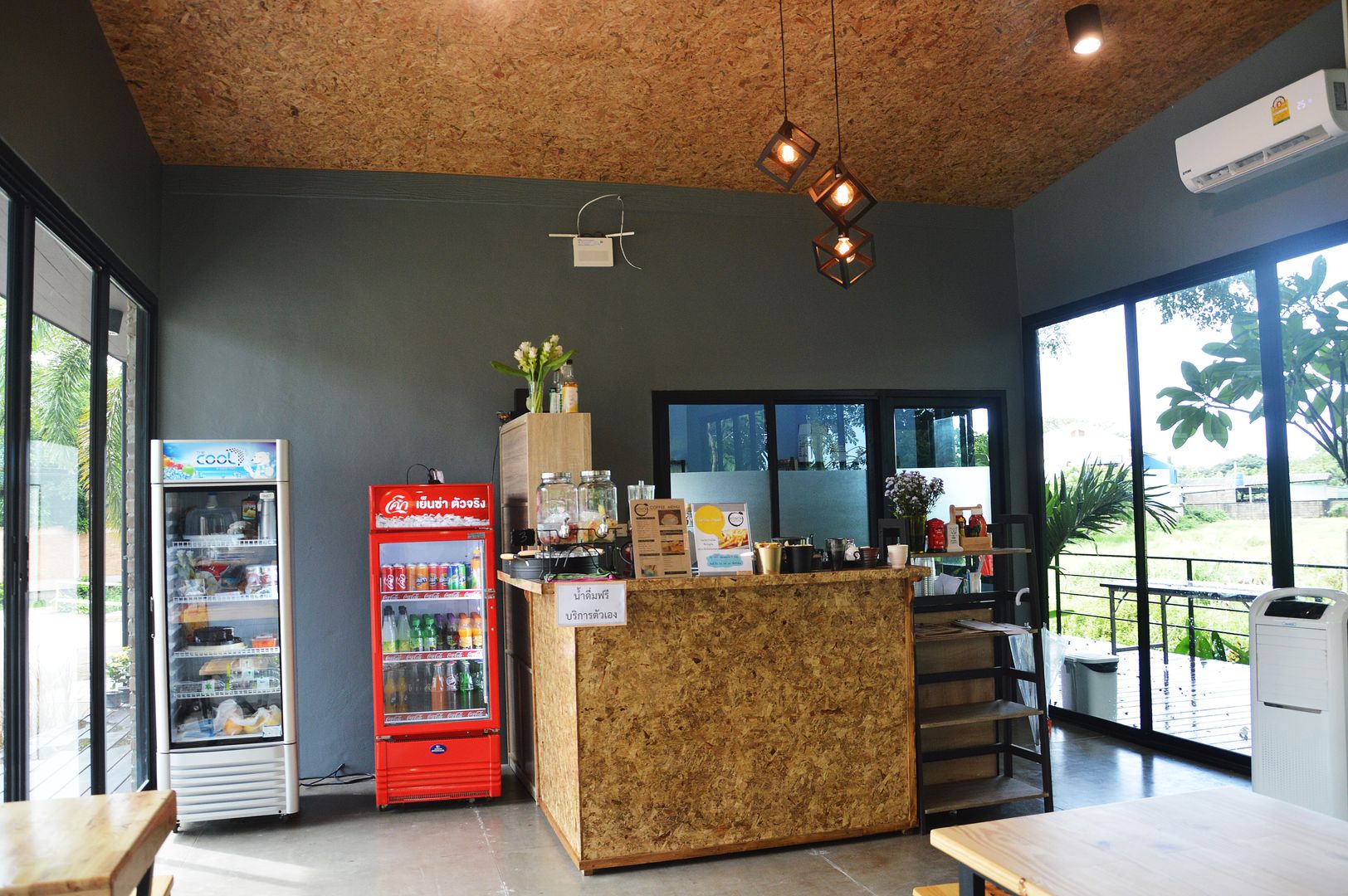 ร้านอาหาร กาแฟ สไตล์โมเดิรน์, Add-con Architect Add-con Architect حديقة داخلية تصميم مساحات داخلية