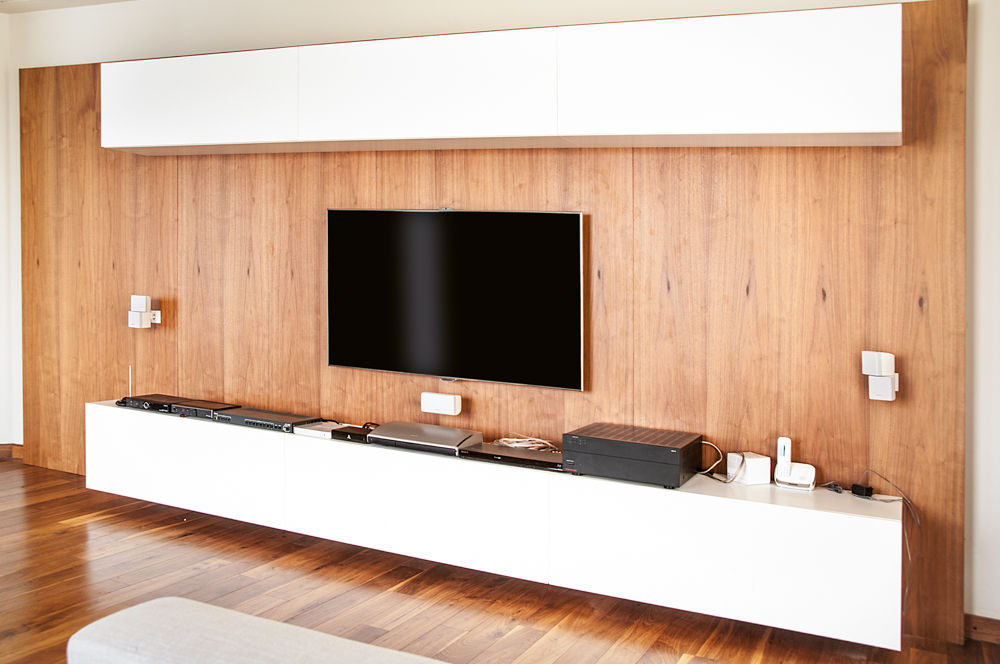 Entertainment Unit Mazura Minimalist media room Wood Wood effect Furniture