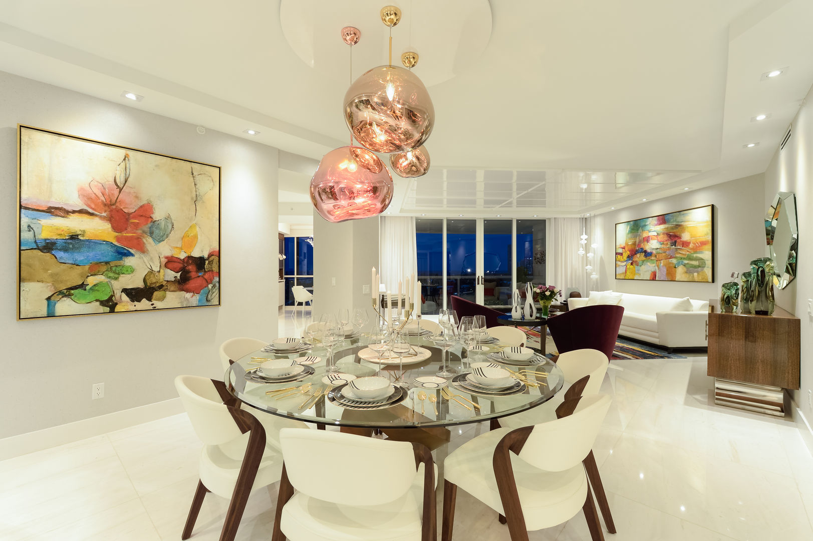 E-06, NIVEL TRES ARQUITECTURA NIVEL TRES ARQUITECTURA Modern Dining Room Marble