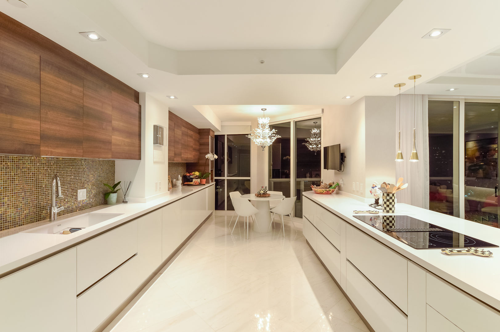 E-06, NIVEL TRES ARQUITECTURA NIVEL TRES ARQUITECTURA Modern kitchen سنگ مرمر