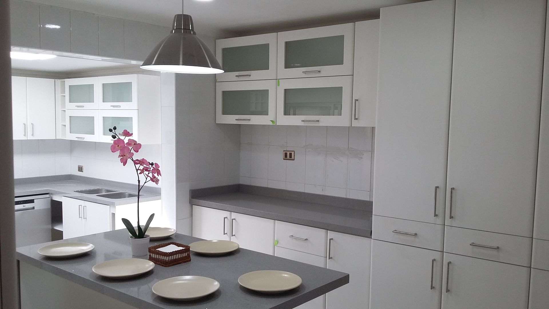 homify Dapur built in Granit