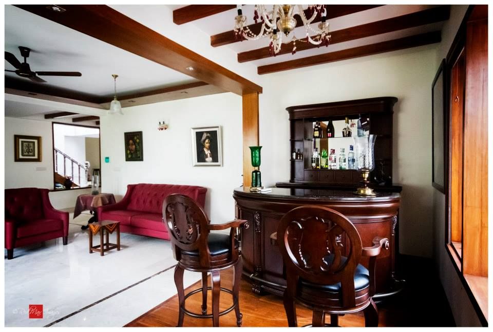 Rahaman's residence, Sandarbh Design Studio Sandarbh Design Studio Ruang Keluarga Klasik Kayu Lapis