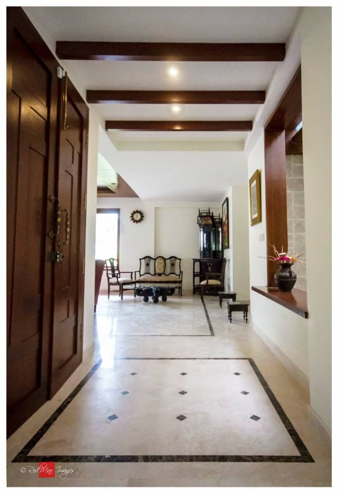 Rahaman's residence, Sandarbh Design Studio Sandarbh Design Studio Eklektik Koridor, Hol & Merdivenler Kontraplak