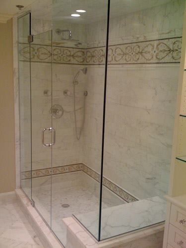 shower doors, telviche telviche Classic style bathrooms Bathtubs & showers