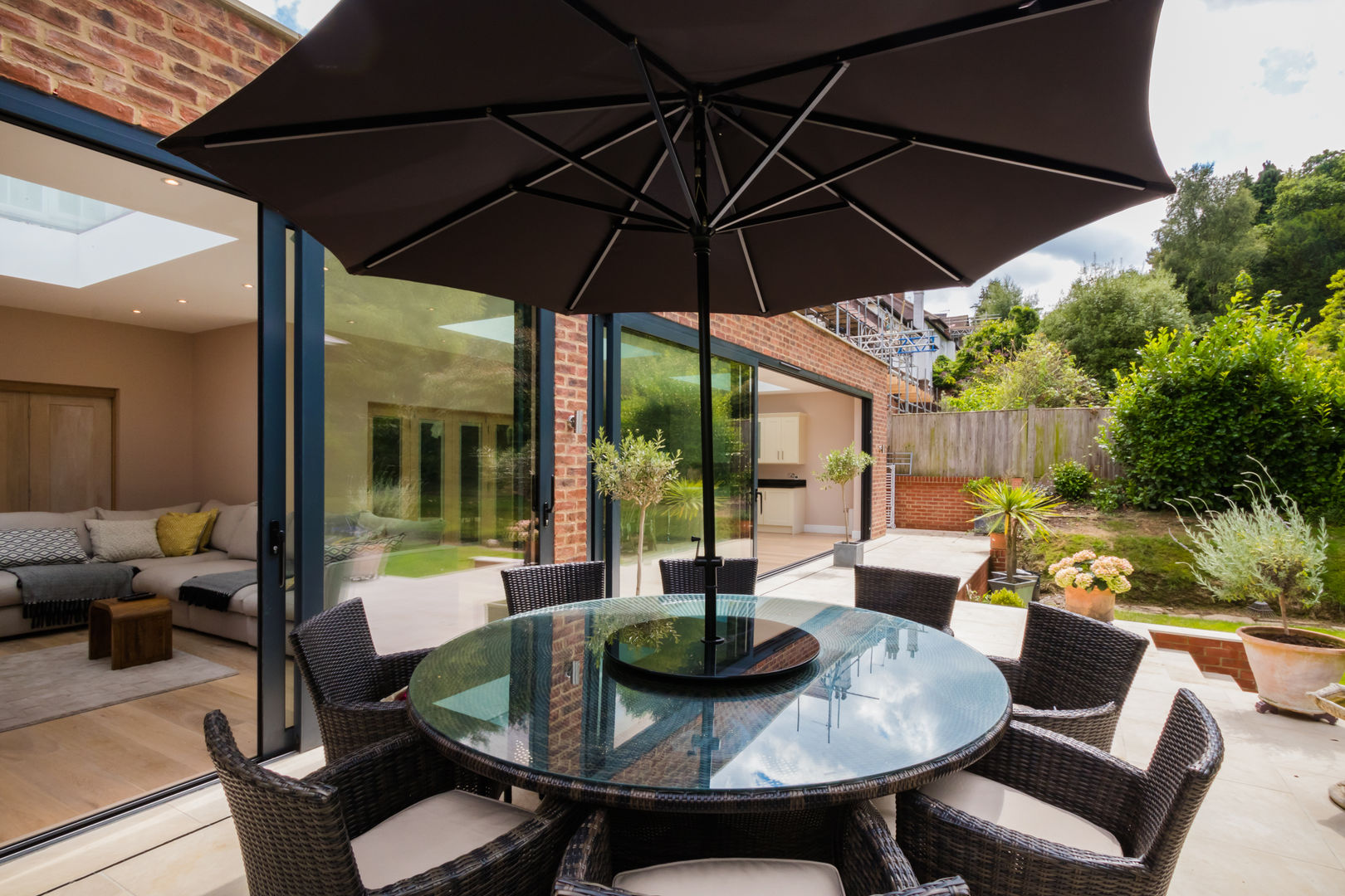 Extension, Wimbledon SW19, TOTUS TOTUS Balcones y terrazas de estilo moderno