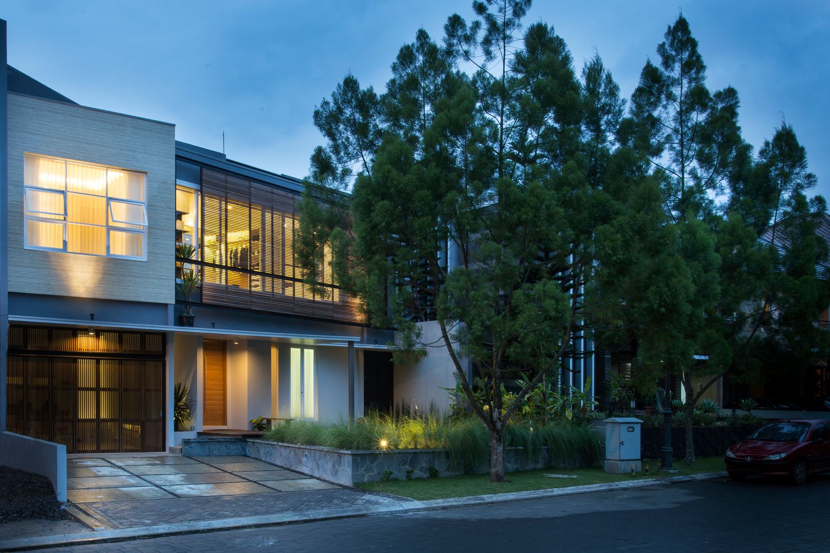 kbp house, e.Re studio architects e.Re studio architects Casas modernas: Ideas, diseños y decoración