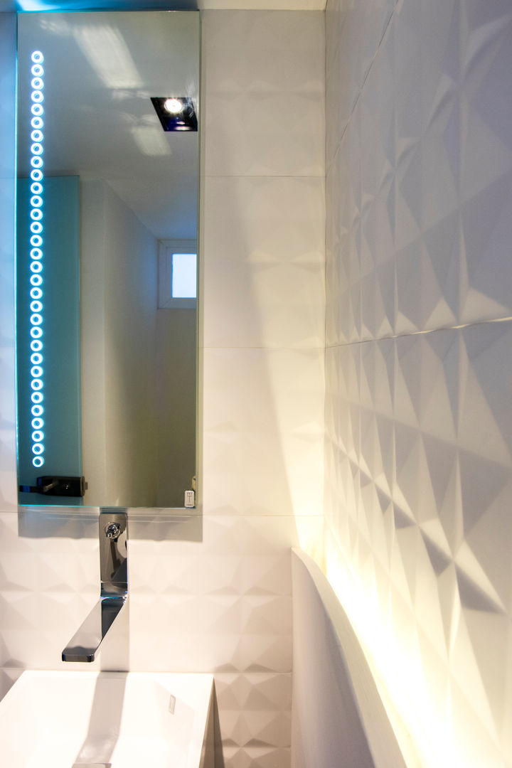 Cubic White, STUDIO COCOONS STUDIO COCOONS Modern bathroom