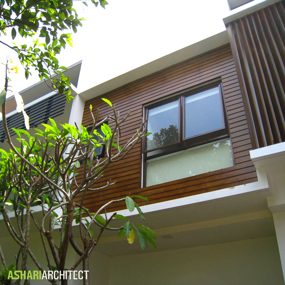 Kalibata House, Ashari Architect Ashari Architect Casa unifamiliare