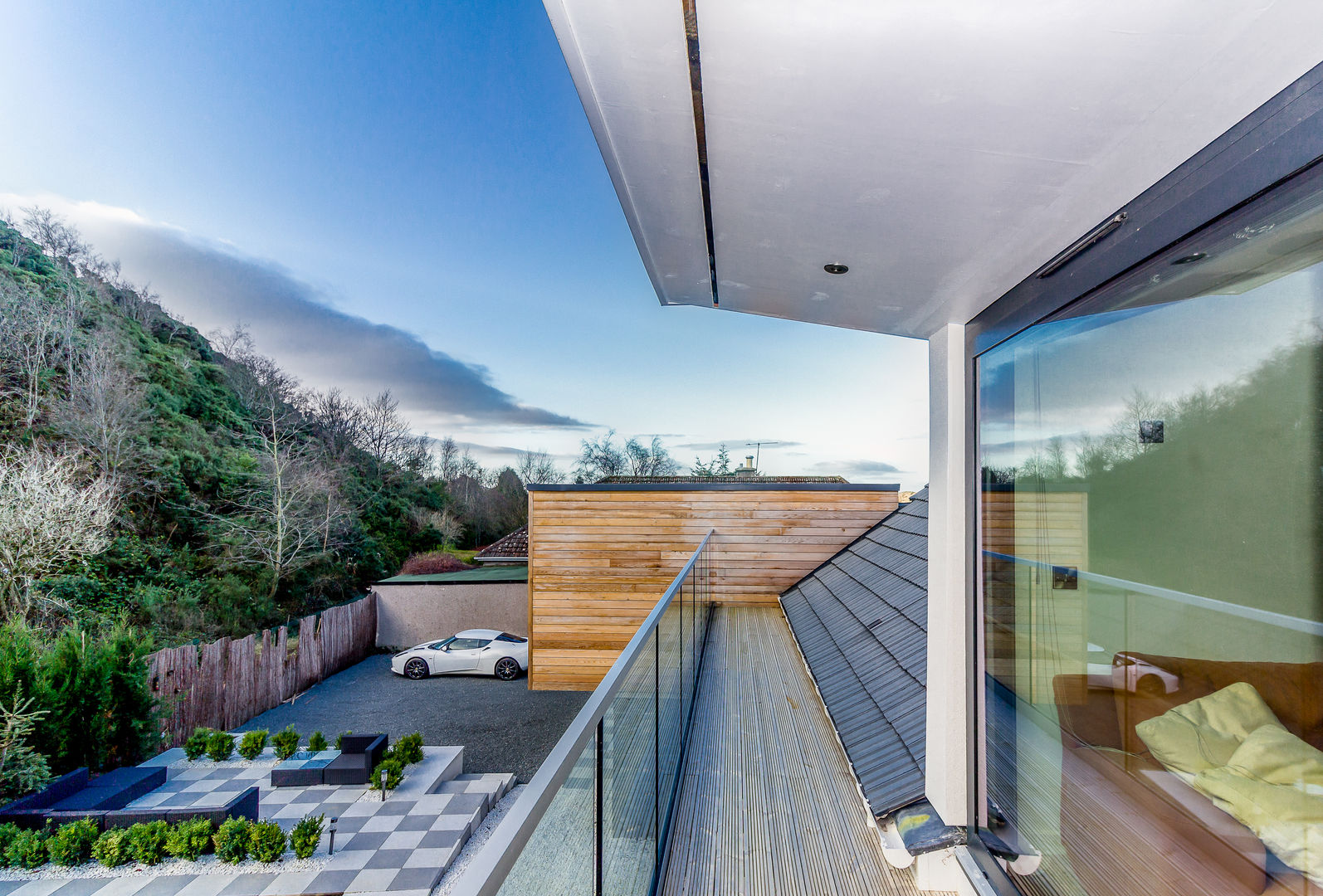 balcony from the master bedroom Capital A Architecture モダンスタイルの寝室 edinburgh,balcony