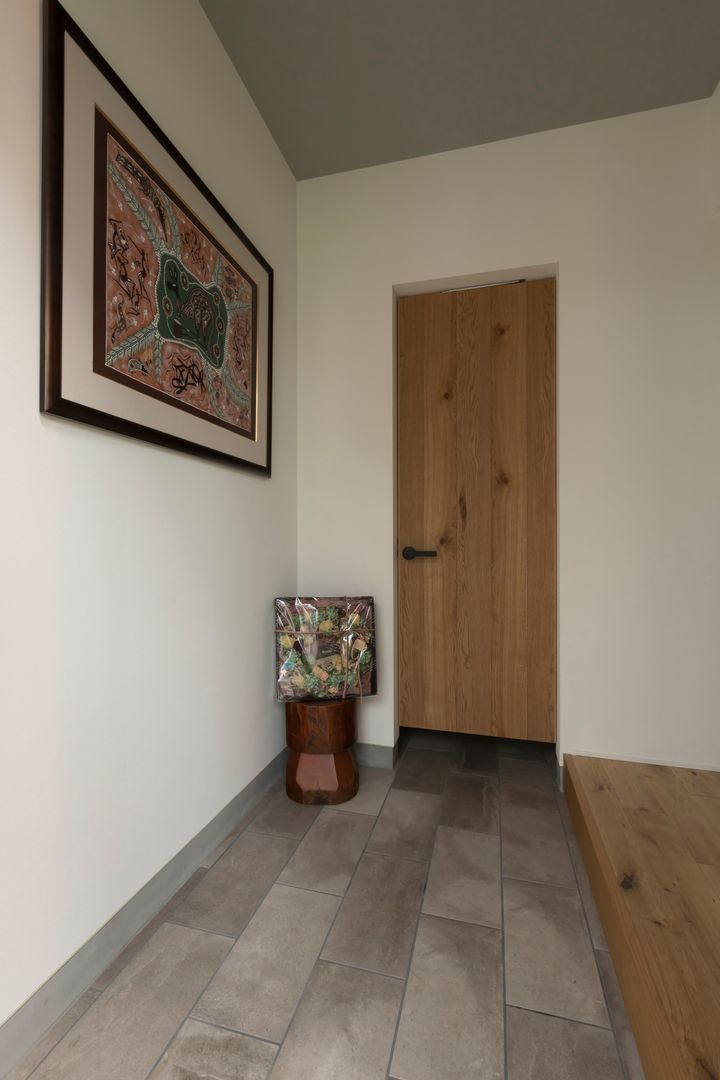 Konan House, ALTS DESIGN OFFICE ALTS DESIGN OFFICE Rustic style corridor, hallway & stairs