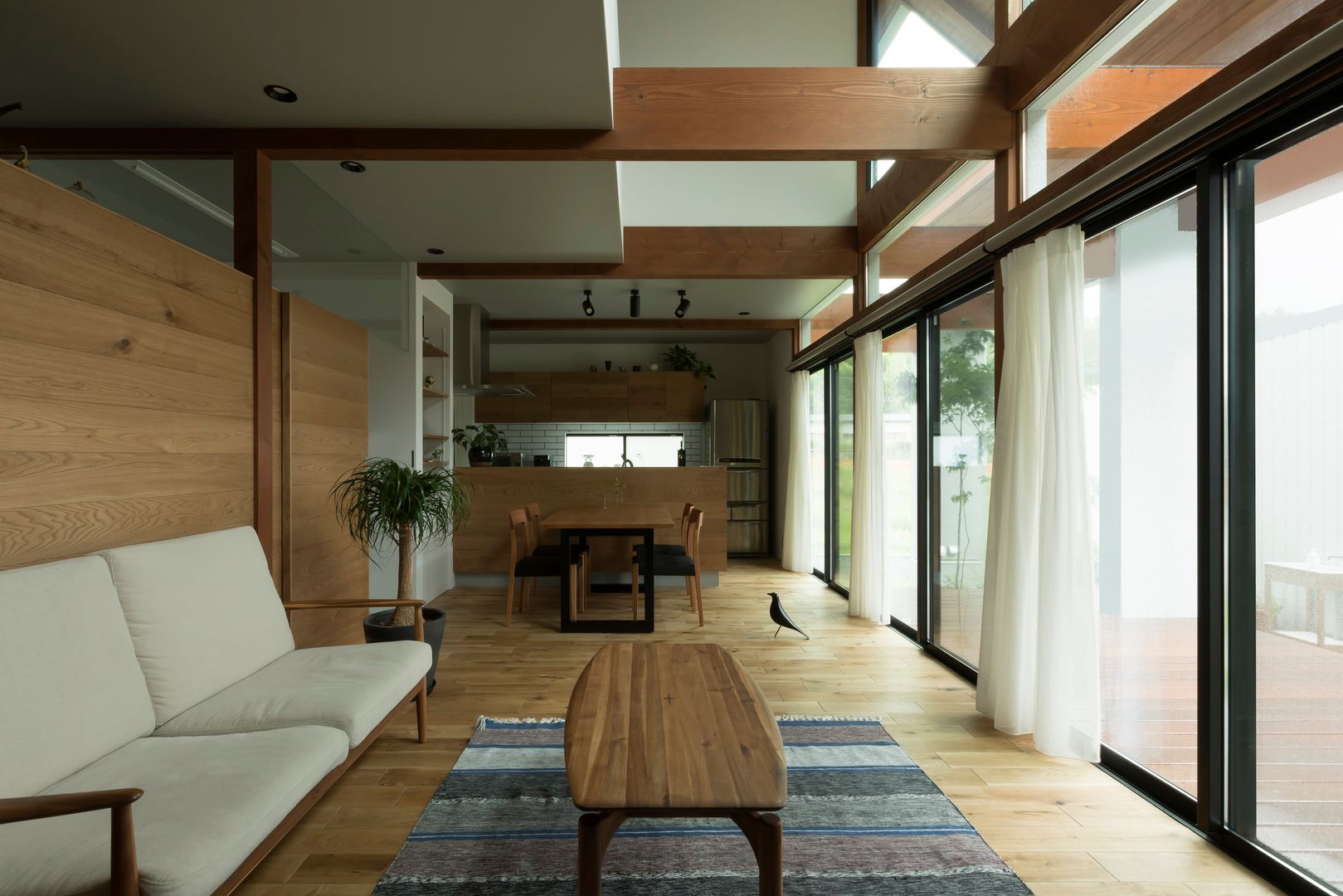 Konan House, ALTS DESIGN OFFICE ALTS DESIGN OFFICE Rustic style living room