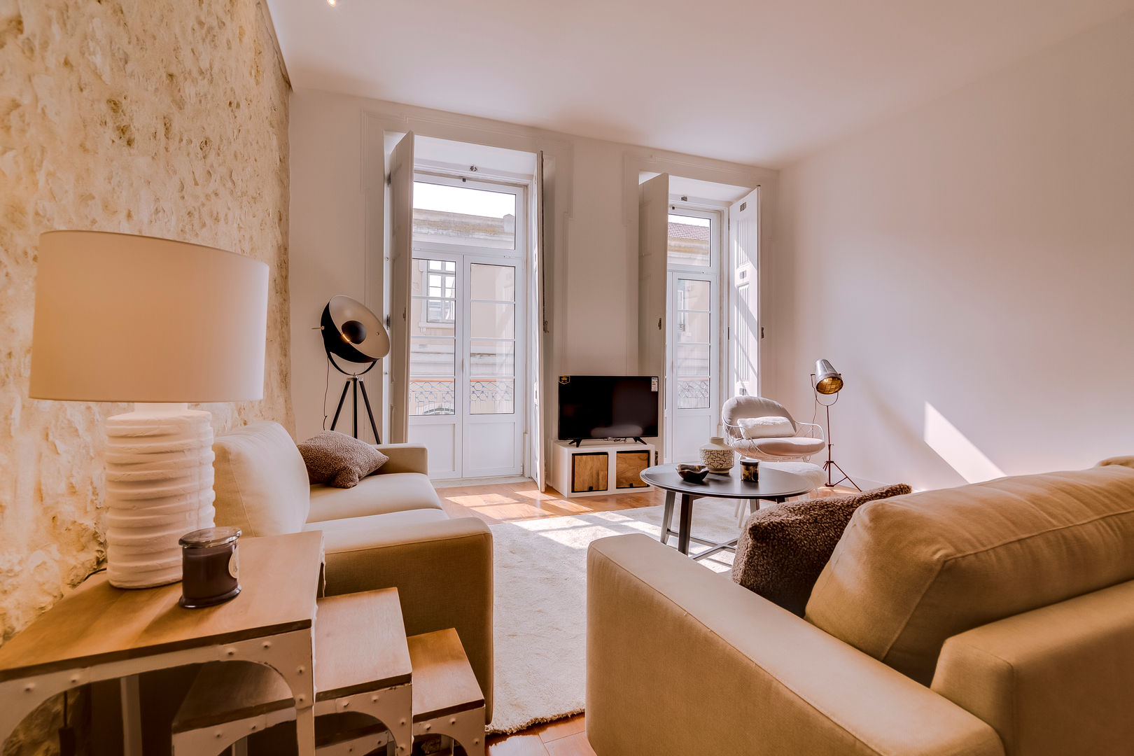 Apartamento Rua Boavista / Lisboa - Apartment in Rua Boavista / Lisbon, Ivo Santos Multimédia Ivo Santos Multimédia غرفة المعيشة