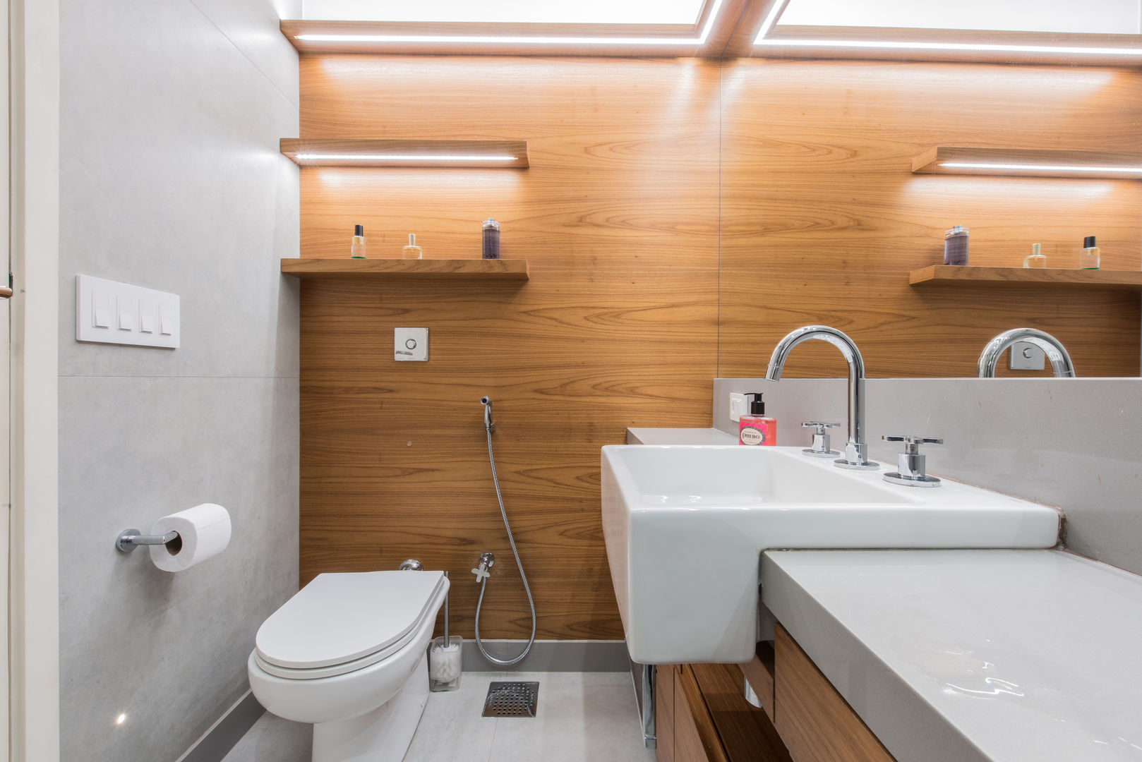 homify Baños de estilo moderno