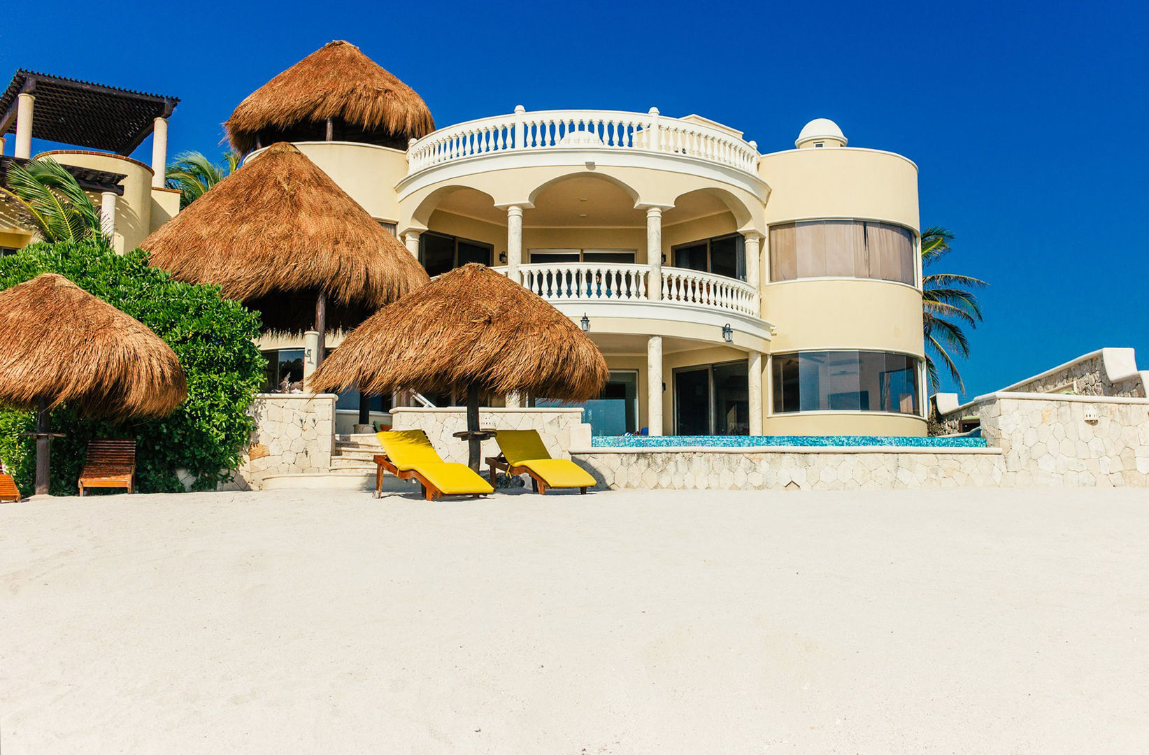 Villa Escapar DHI Arquitectos y Constructores de la Riviera Maya Villas architecture playa,beachfront architect,beach architecture