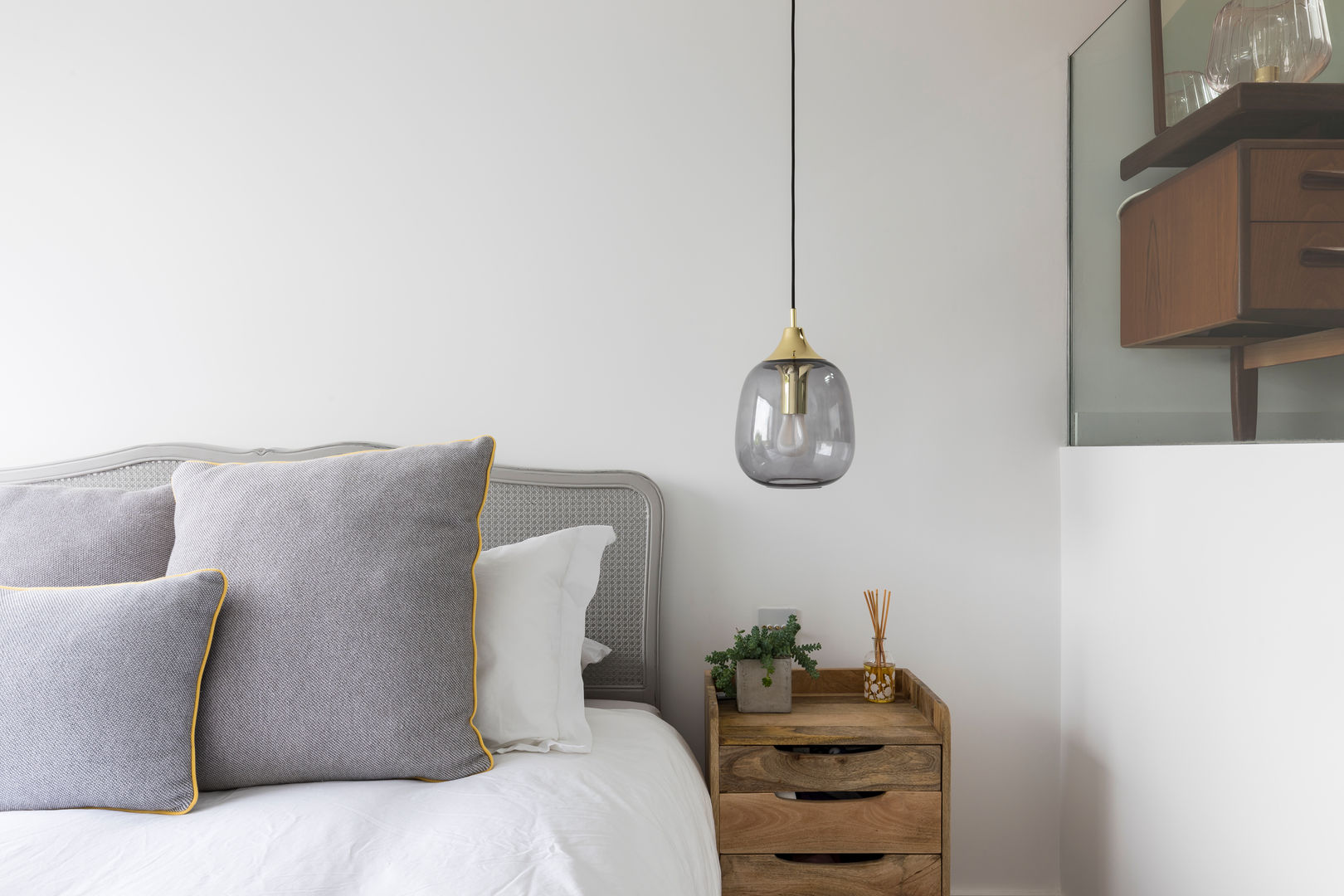 Dulwich Loft Conversation , R+L Architect R+L Architect Modern style bedroom