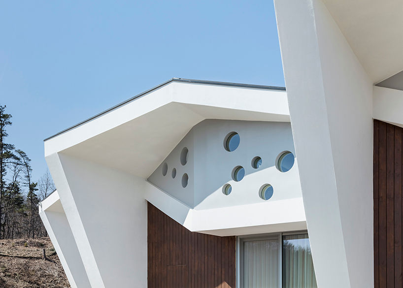 Interlaced Folding : Hotel Doban, HGA 건축디자인연구소 HGA 건축디자인연구소 Дома в стиле модерн Железобетон