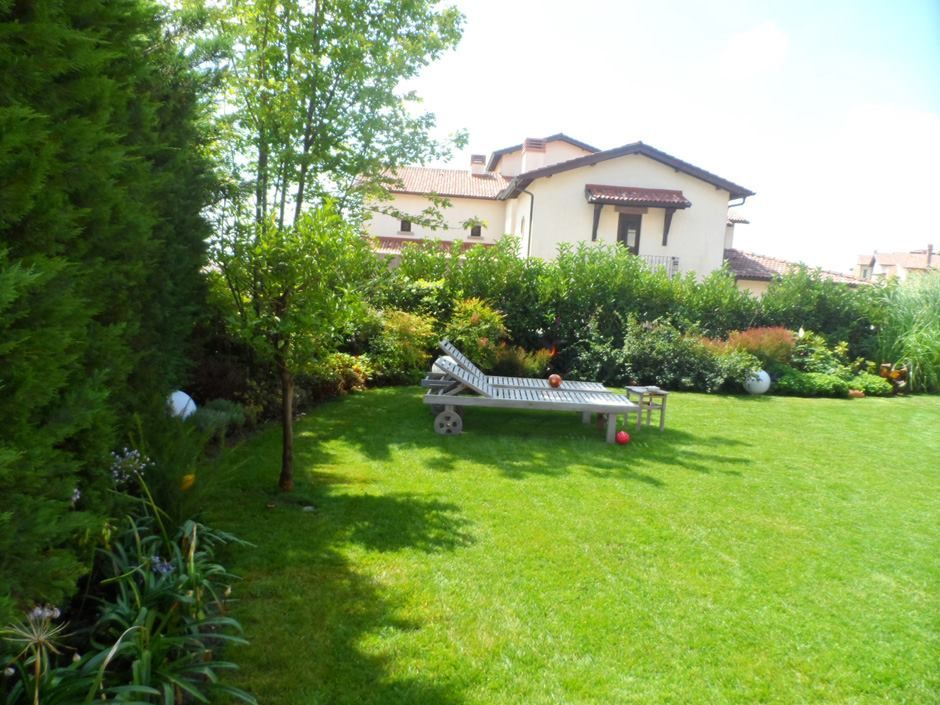 Toscana Sitesi, Ece Botanik & Eksen Peyzaj Ece Botanik & Eksen Peyzaj Front garden