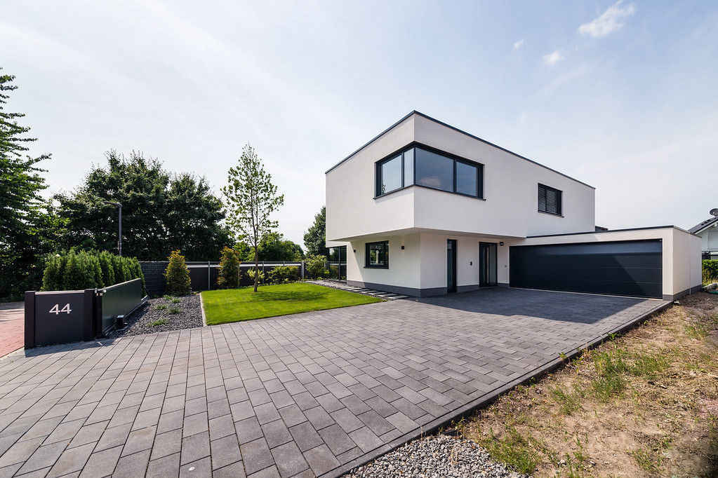 Spiel mit drei Kuben, Helwig Haus und Raum Planungs GmbH Helwig Haus und Raum Planungs GmbH Modern houses