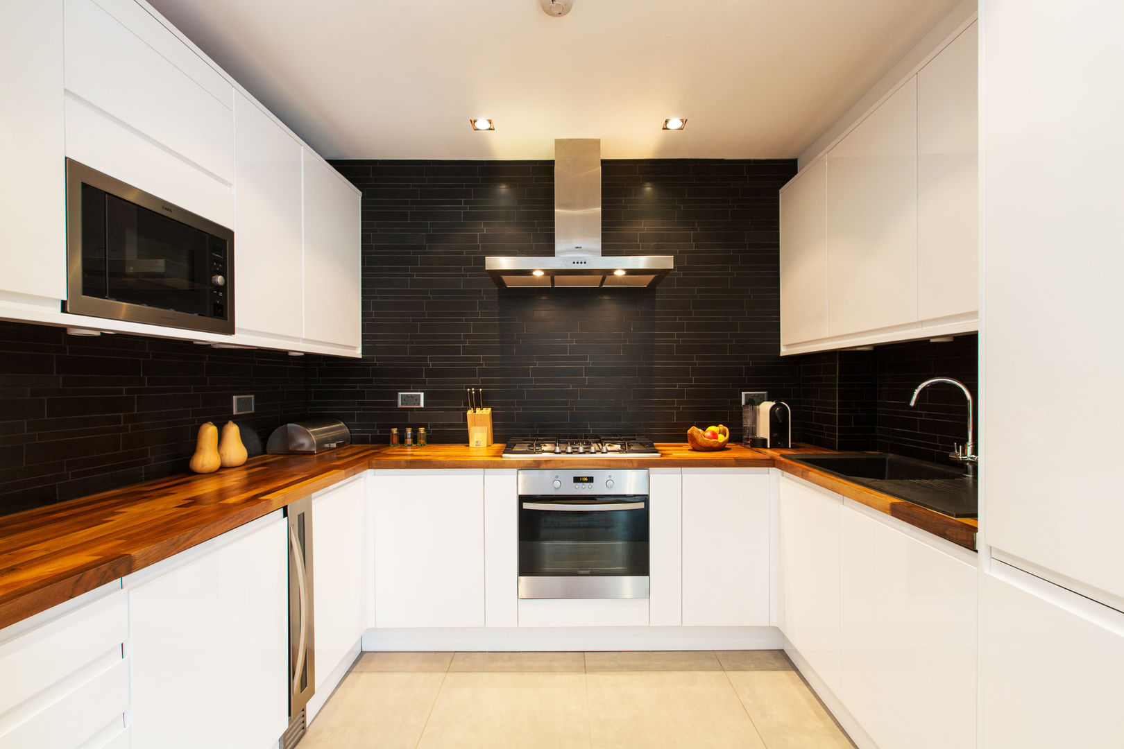 Erskine Mews , Novispace Novispace Modern kitchen