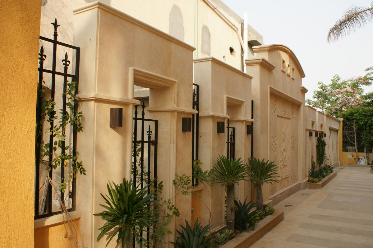 Private Residential Villa - Sheikh Zayed, SIGMA Designs SIGMA Designs Klasik Bahçe