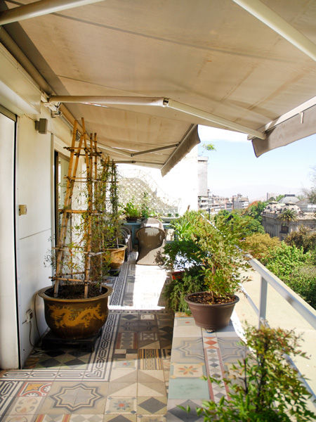 ​Fabuloso Penthouse · Parque Forestal, Santiago, Francisco Vicuña Balaresque Francisco Vicuña Balaresque Eclectic style balcony, veranda & terrace