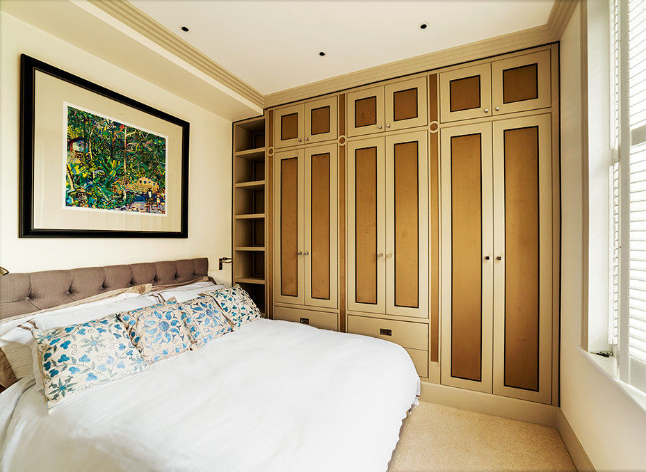 Bedroom Prestige Architects By Marco Braghiroli غرفة نوم bedroom,storage,wardrobe