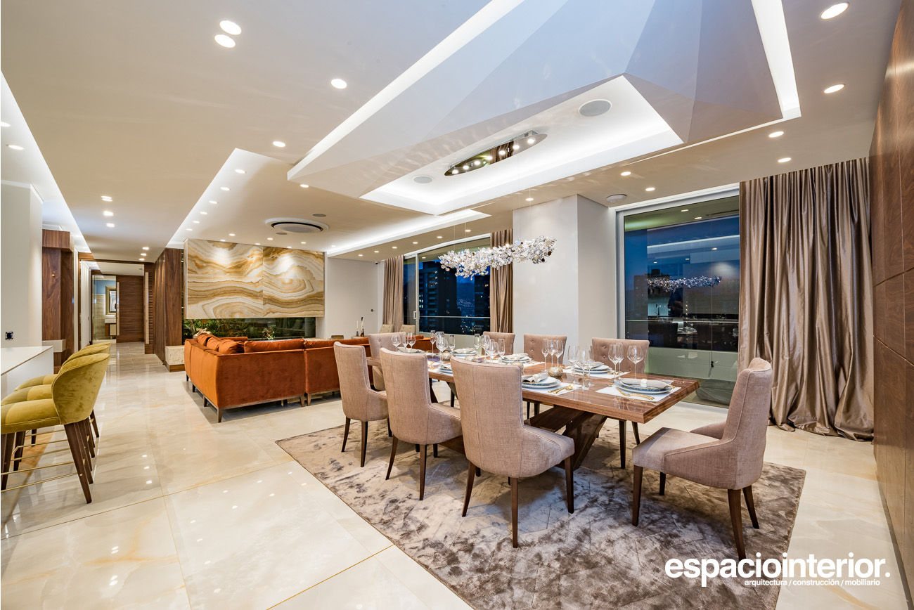 Obra Diecinueve, EspacioInterior EspacioInterior ห้องทานข้าว