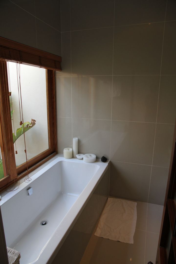 Campbell Street, Alex Jordaan Construction Alex Jordaan Construction Modern style bathrooms